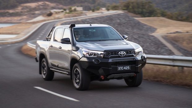 2018 Toyota HiLux Rugged X Front End Driving